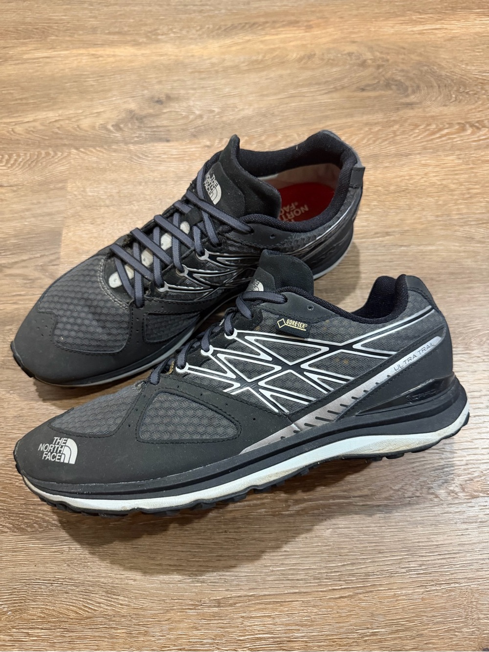 The North Face Ultra Trail GORE-TEX Trail Running / Hiking Shoes Men’s 10 Black